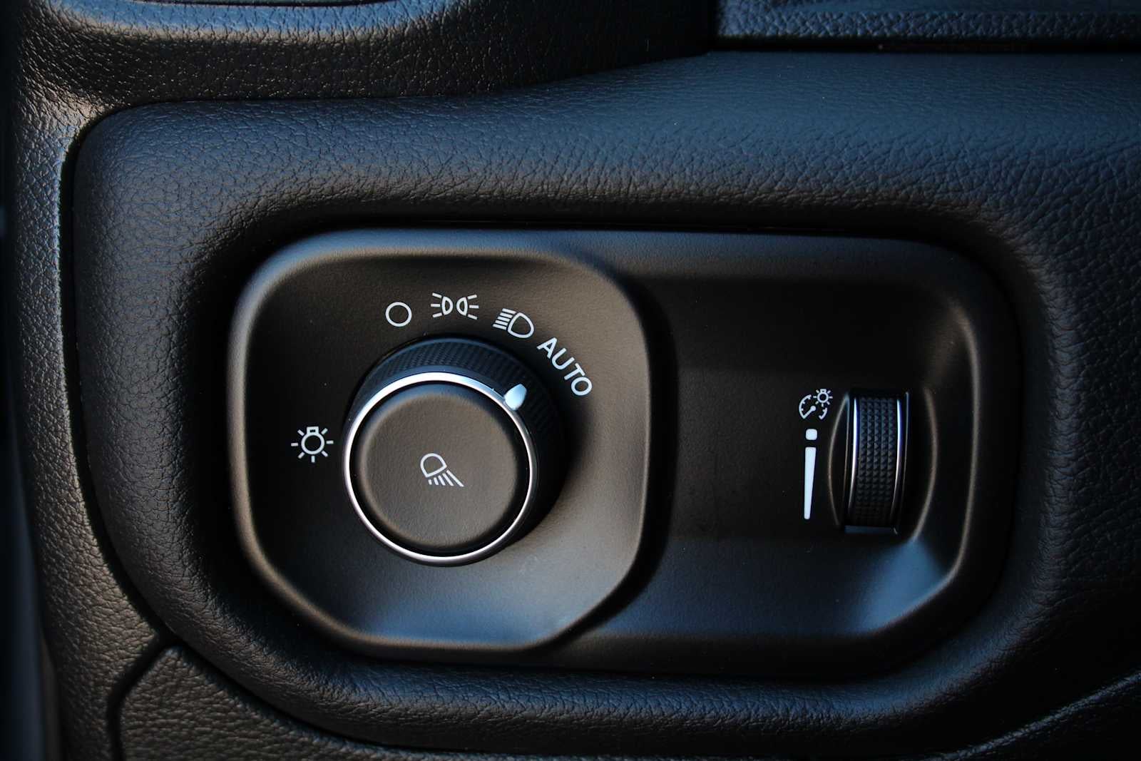 2024 RAM Ram 1500 Laramie