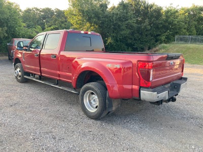 2022 Ford Super Duty F-350 DRW Pickup XLT