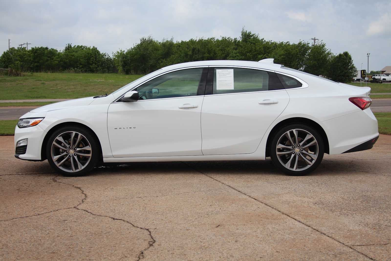 2024 Chevrolet Malibu LT