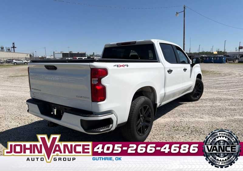 2023 Chevrolet Silverado 1500 Custom