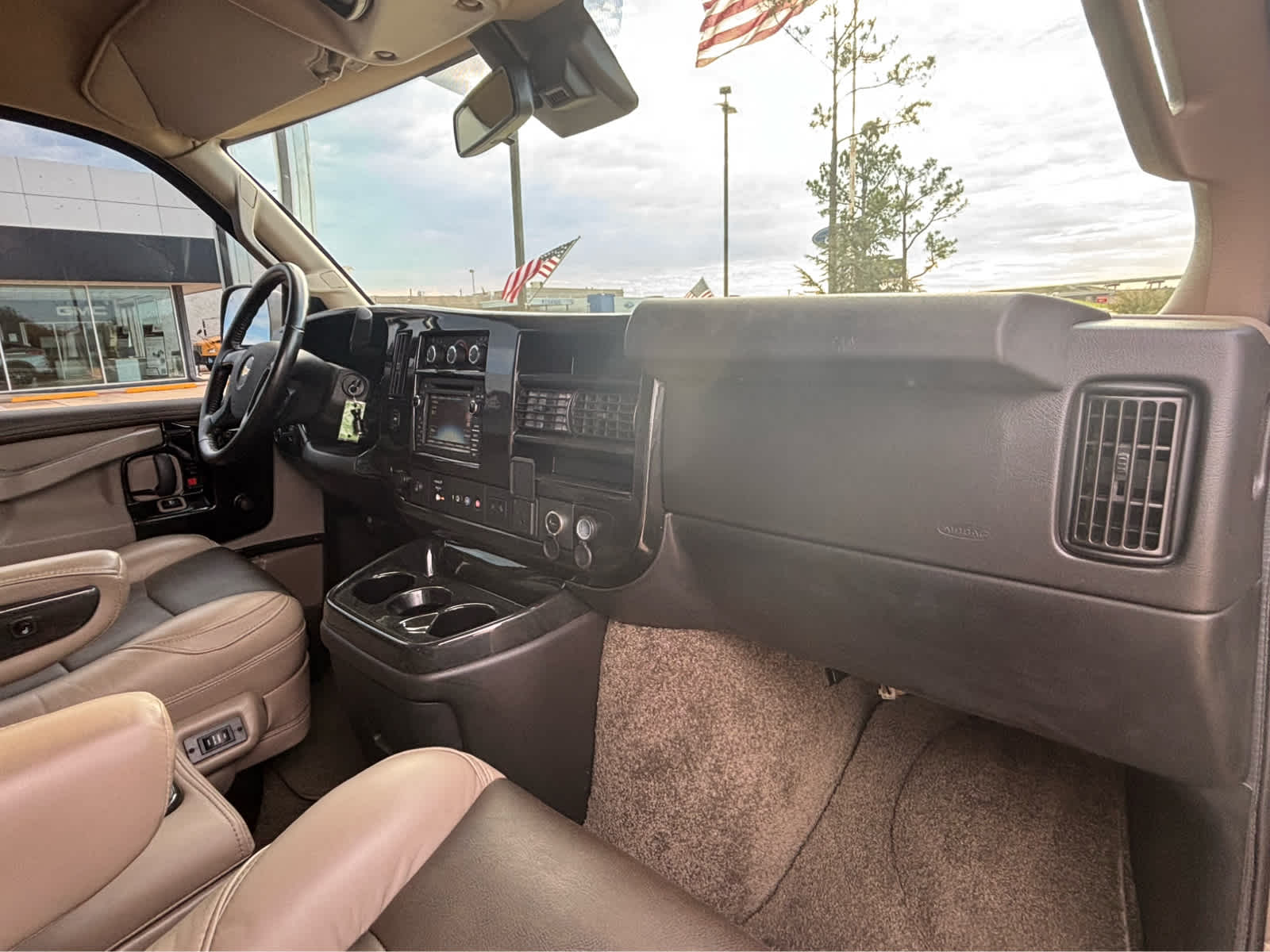 2021 Chevrolet Express Cargo Van RWD 2500 135"