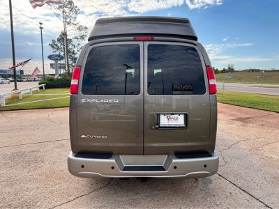 2021 Chevrolet Express Cargo Van RWD 2500 135"