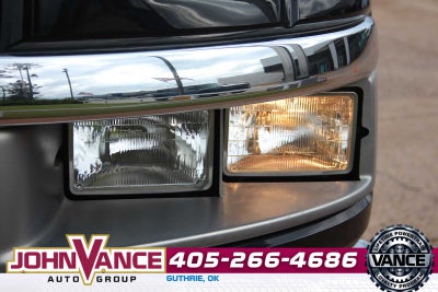 2005 GMC C4500 Crew Cab 2WD