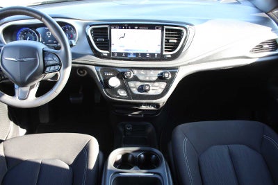 2023 Chrysler Pacifica Touring
