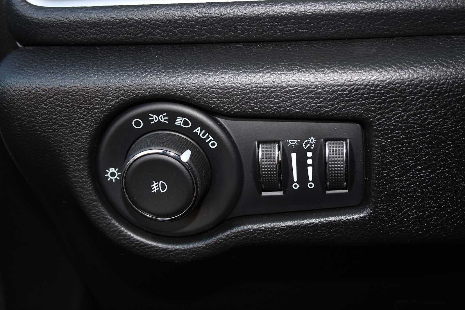 2023 Chrysler Pacifica Touring