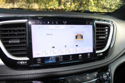 2023 Chrysler Pacifica Touring
