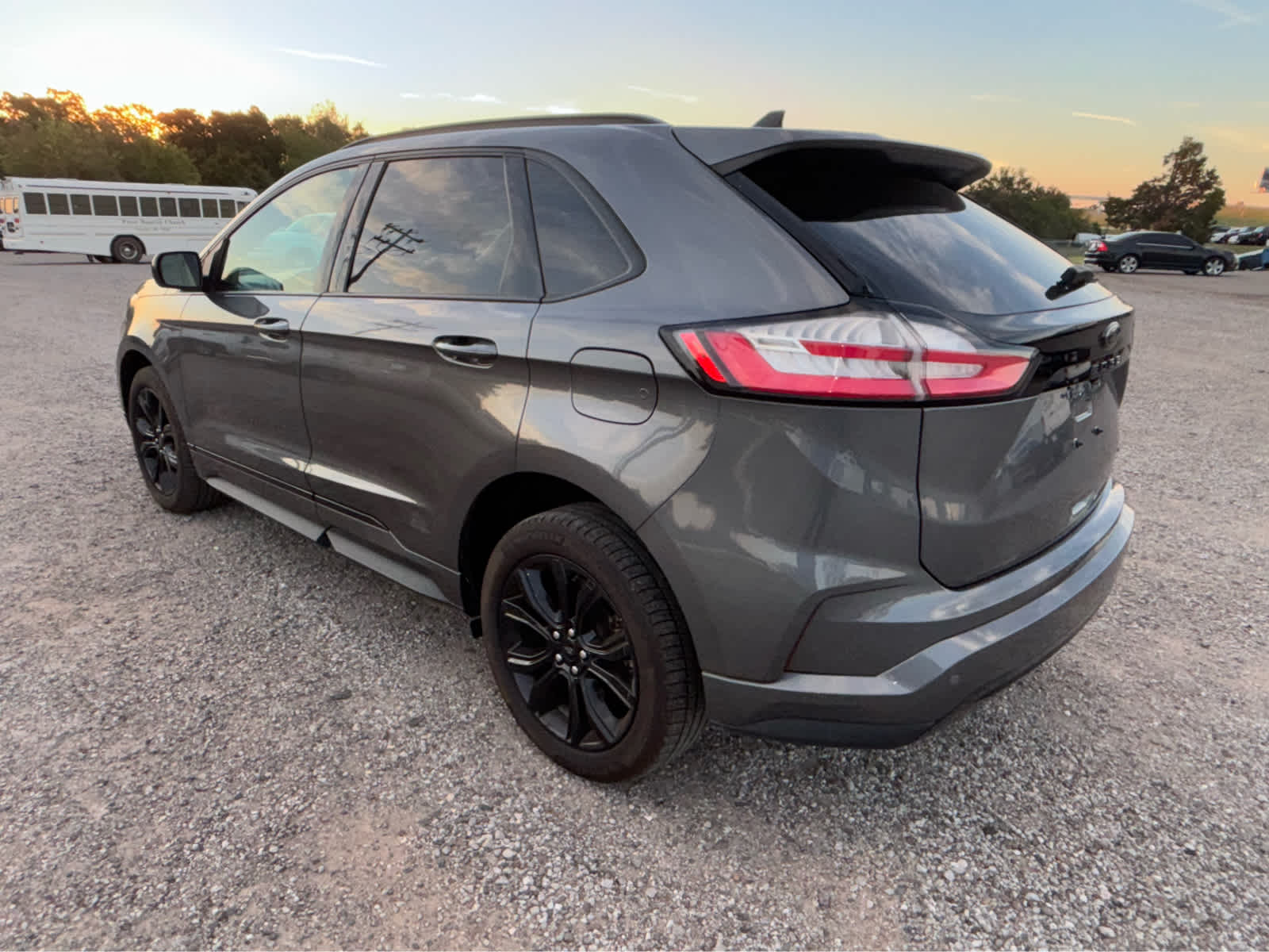 2022 Ford Edge SE