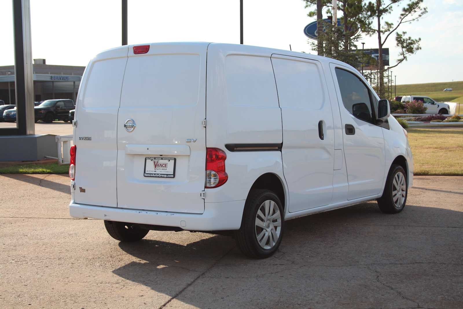 2018 Nissan NV200 SV