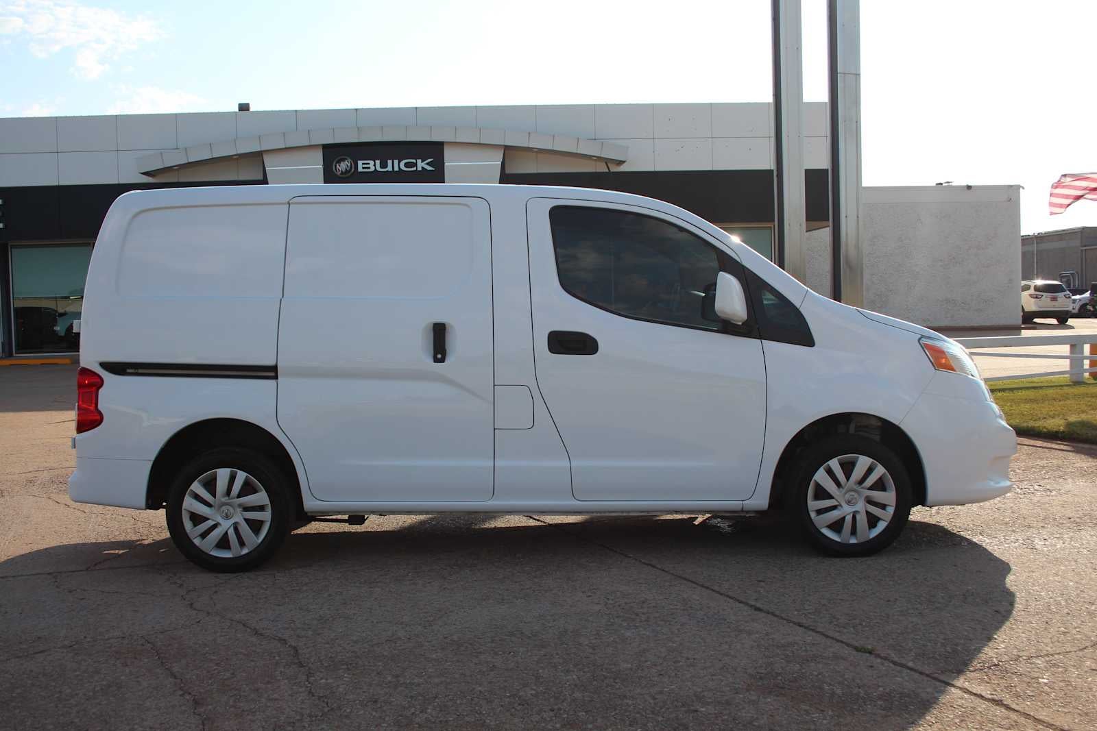 2018 Nissan NV200 SV