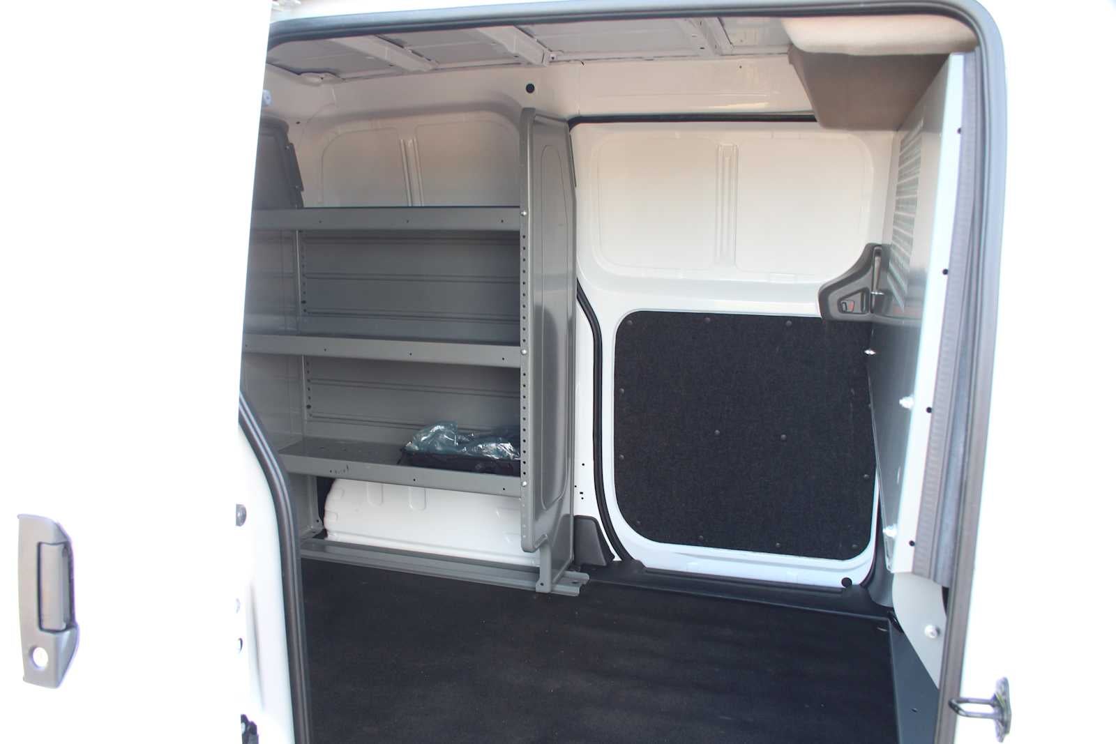 2018 Nissan NV200 SV