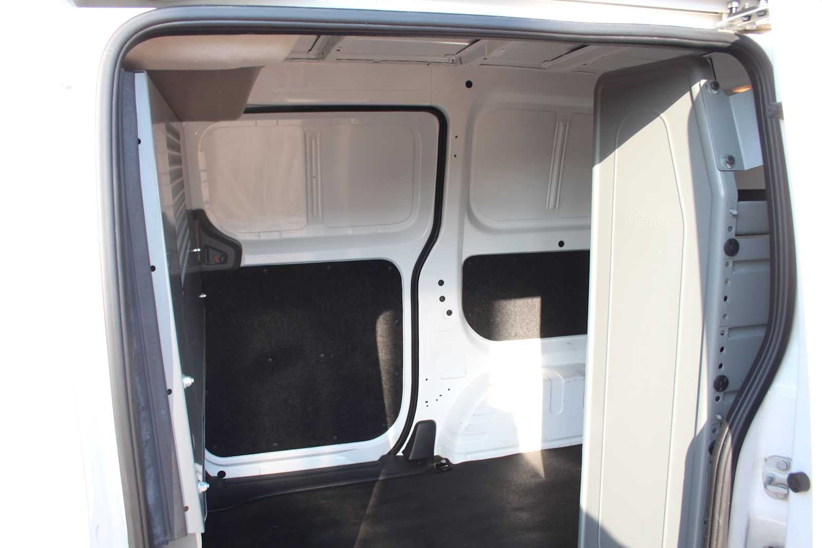 2018 Nissan NV200 SV