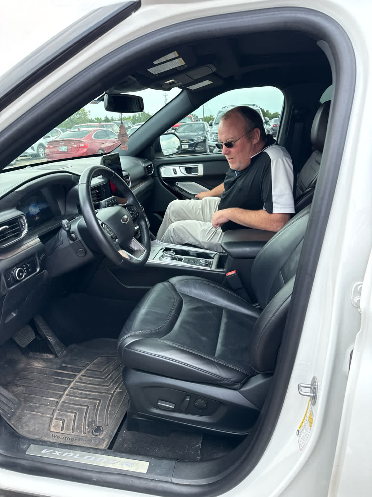 2023 Ford Explorer Platinum