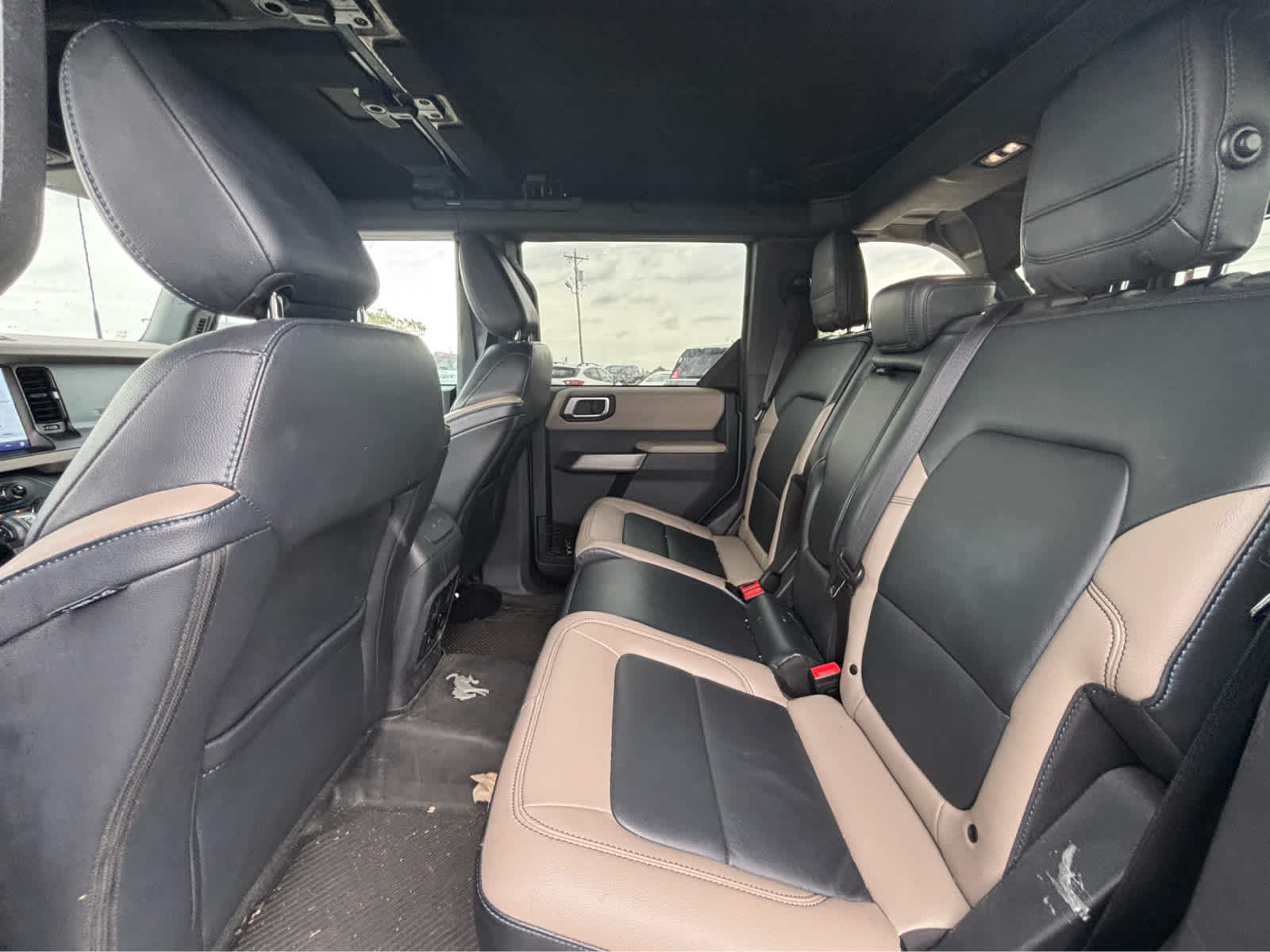 2023 Ford Bronco Base