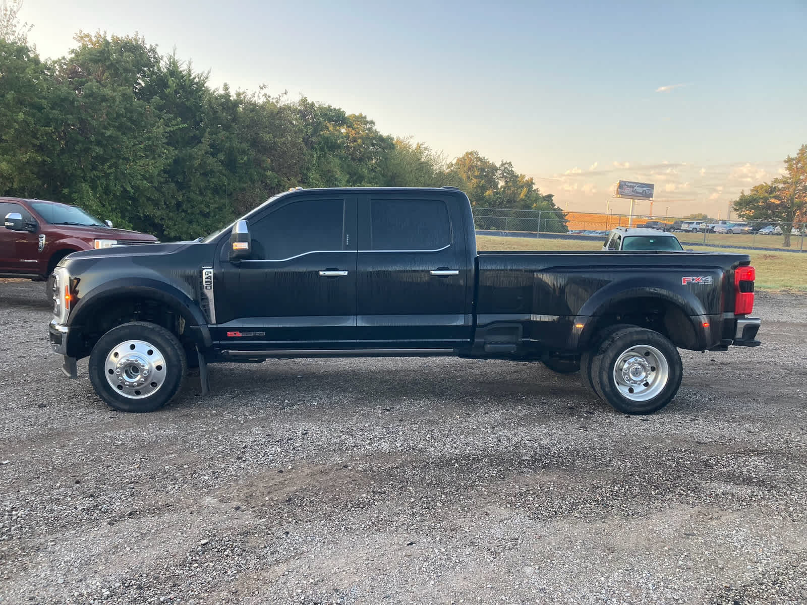 2024 Ford Super Duty F-450 DRW XL