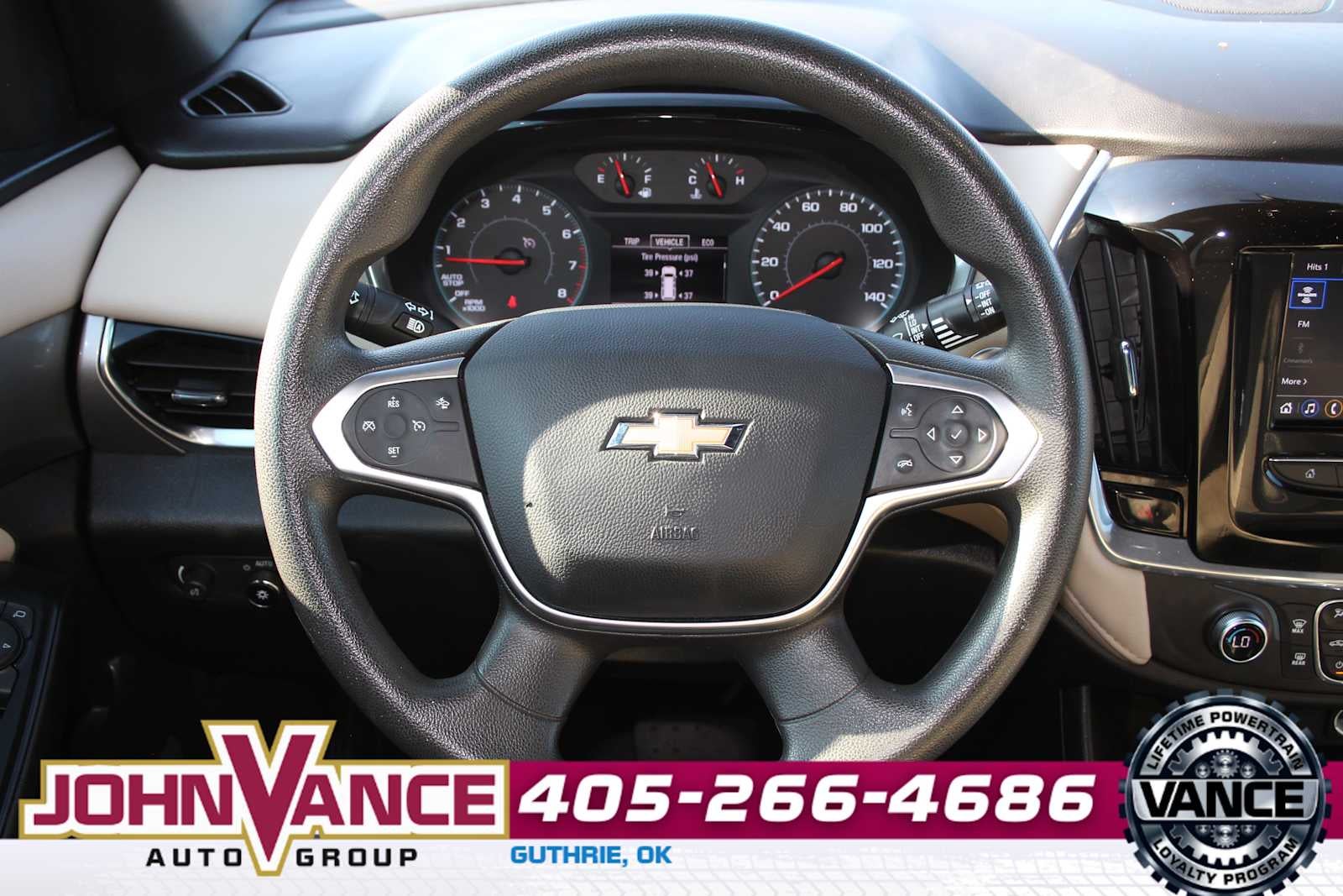 2023 Chevrolet Traverse LS