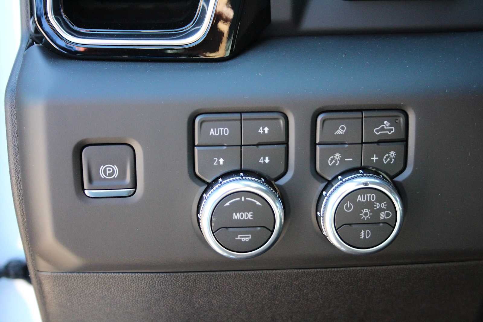 2026 GMC Sierra 3500HD Denali DRW