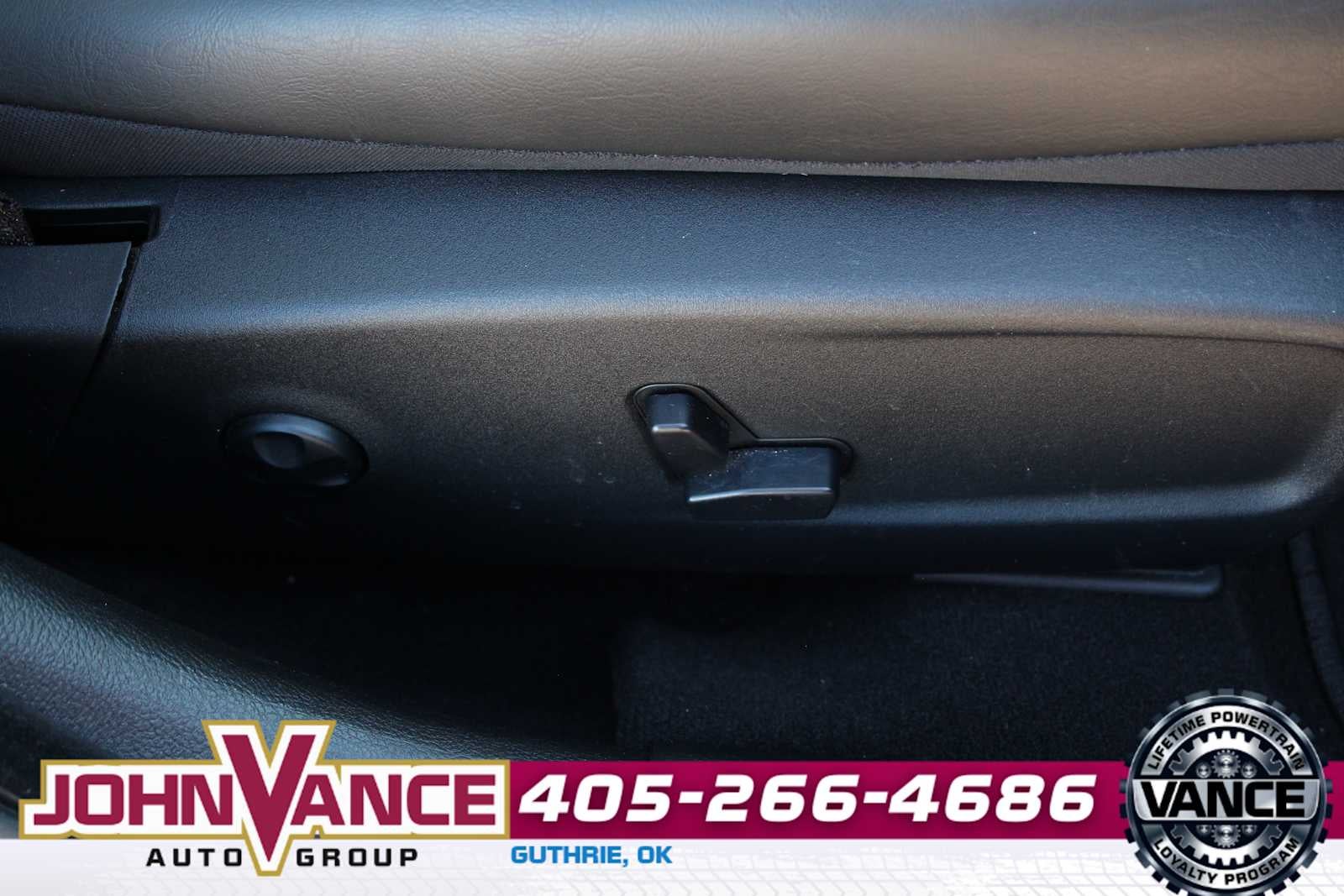 2021 Chrysler 300 Touring L