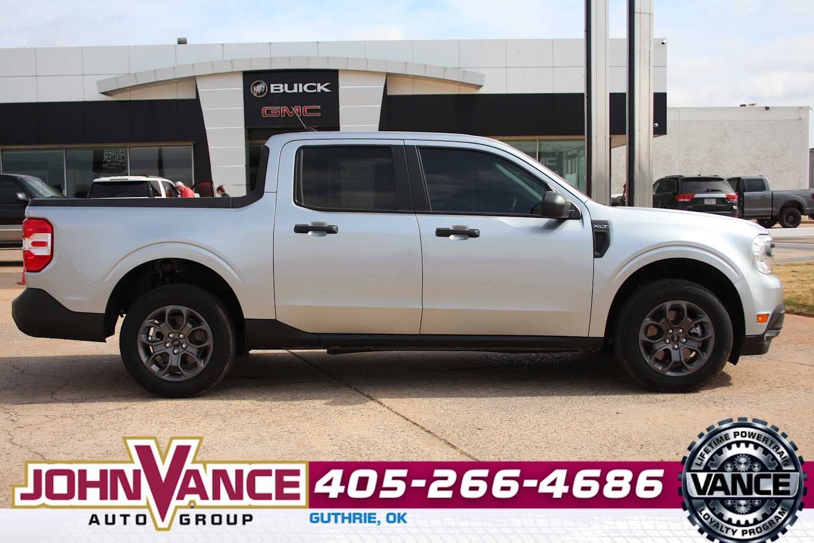 2022 Ford Maverick XL