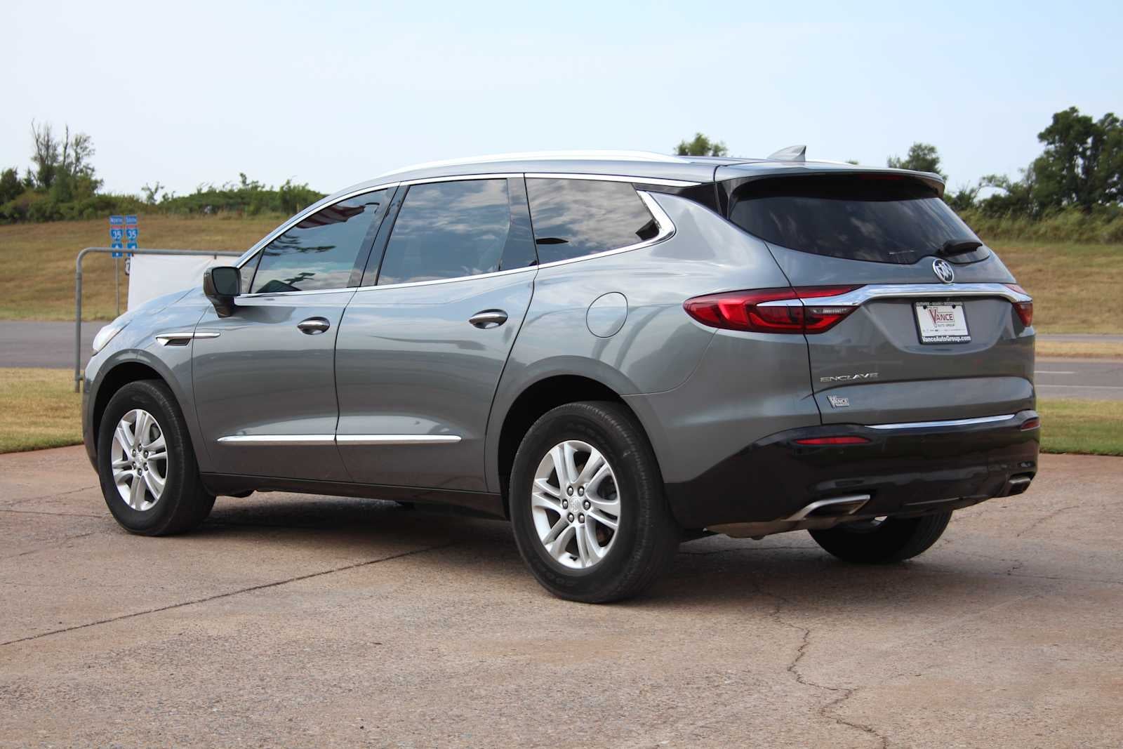 2020 Buick Enclave Essence