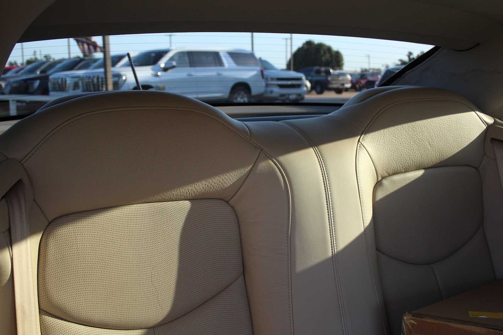2014 INFINITI Q60 Convertible Base