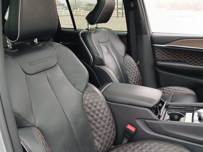 2022 Jeep Grand Cherokee 4xe Summit 4x4