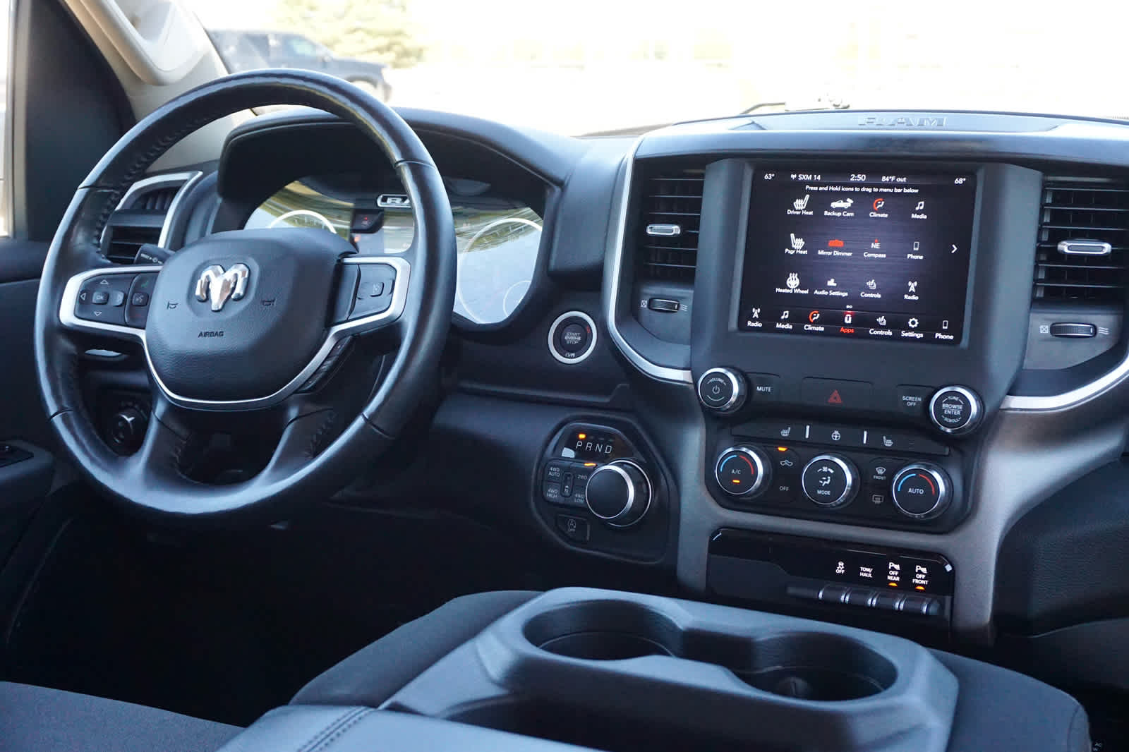 2020 RAM Ram 1500 Big Horn Crew Cab 4x4 5'7' Box