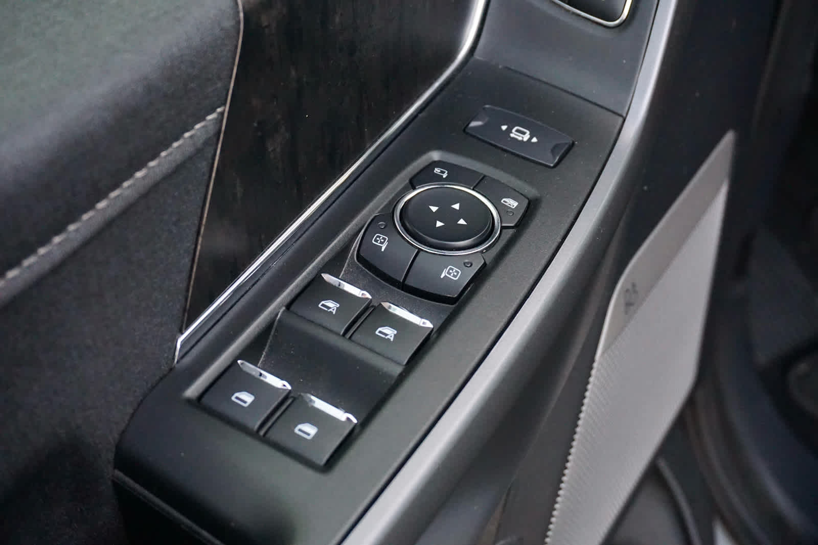 2025 Ford Super Duty F-350 DRW Pickup LARIAT