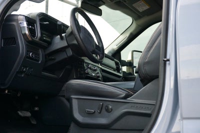 2025 Ford Super Duty F-350 DRW Pickup LARIAT