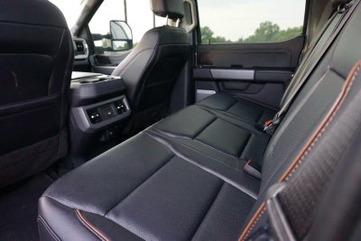 2025 Ford Super Duty F-350 DRW Pickup LARIAT