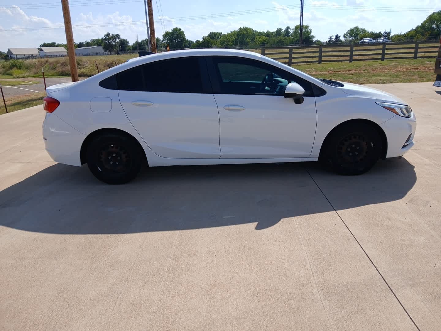 2017 Chevrolet Cruze LS Auto