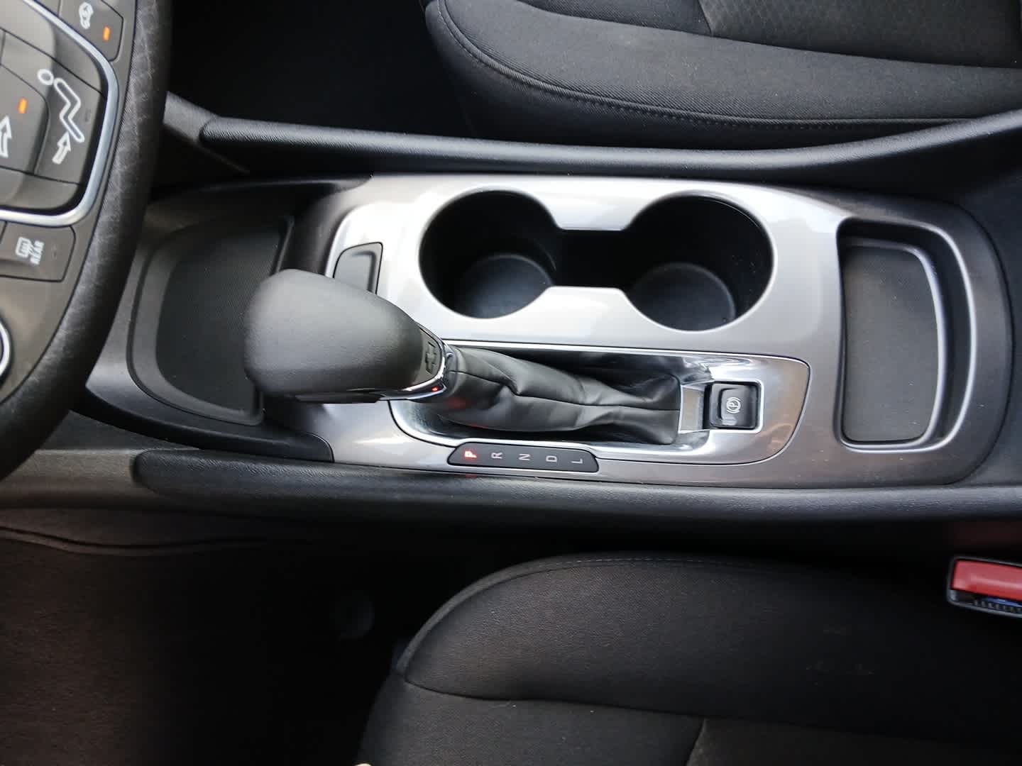 2023 Chevrolet Malibu FWD 1FL