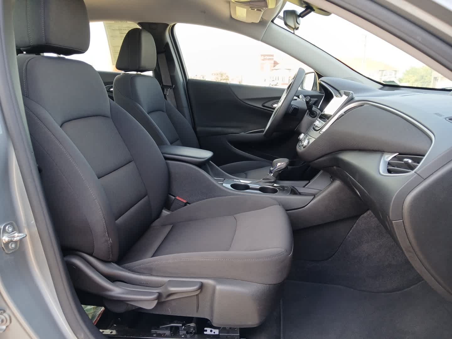 2023 Chevrolet Malibu FWD 1FL
