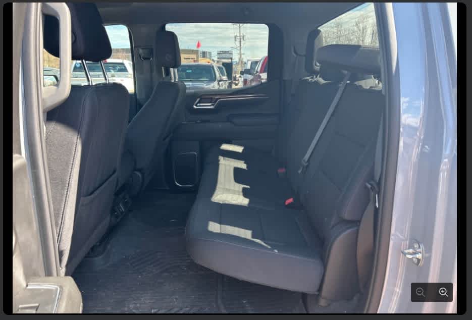 2024 Chevrolet Silverado 1500 4WD Crew Cab Short Bed LT with 2FL