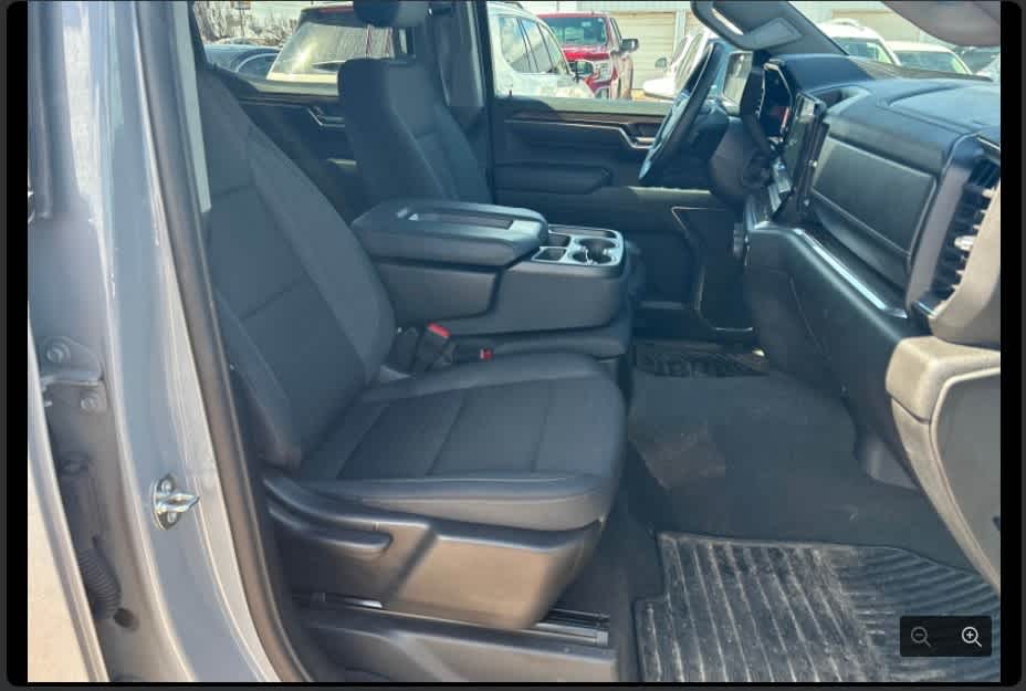 2024 Chevrolet Silverado 1500 4WD Crew Cab Short Bed LT with 2FL