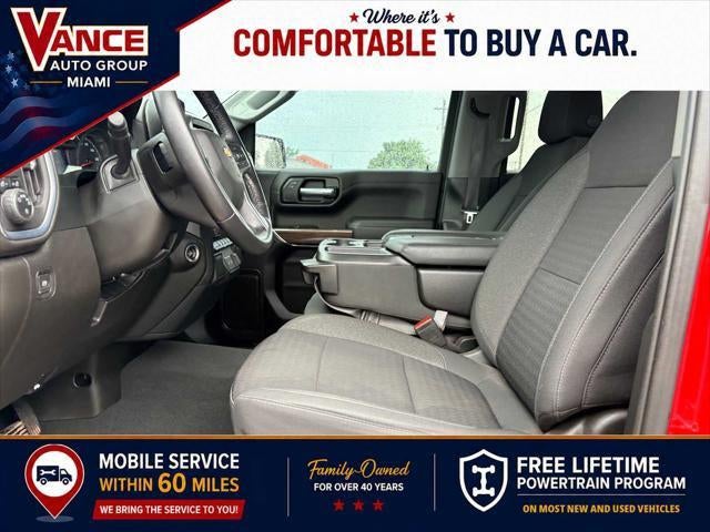 2022 Chevrolet Silverado 1500 LTD 4WD Crew Cab Short Bed LT