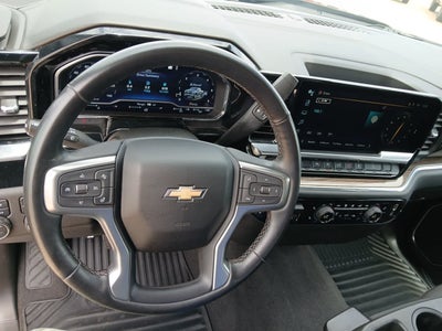2023 Chevrolet Silverado 1500 4WD Double Cab Standard Bed LT