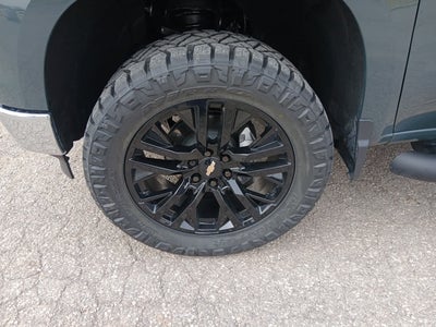 2025 Chevrolet Silverado 1500 4WD Crew Cab Standard Bed LT