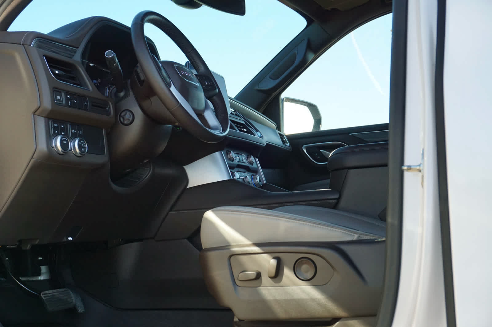 2021 GMC Yukon 4WD SLT