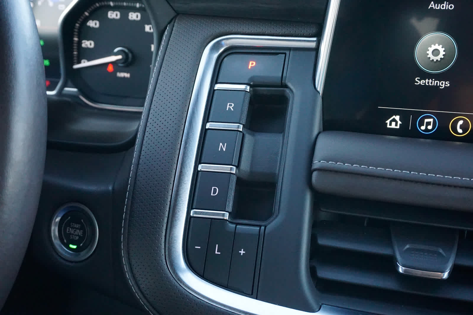 2021 GMC Yukon 4WD SLT