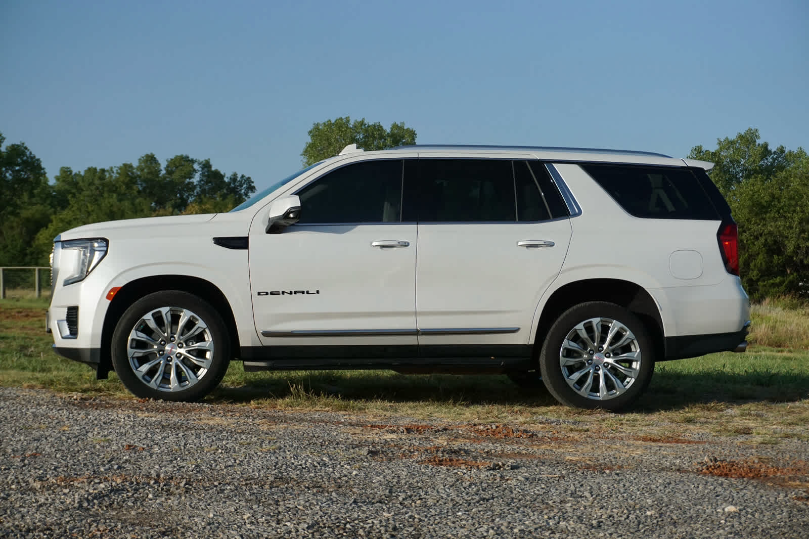 2024 GMC Yukon 4WD Denali