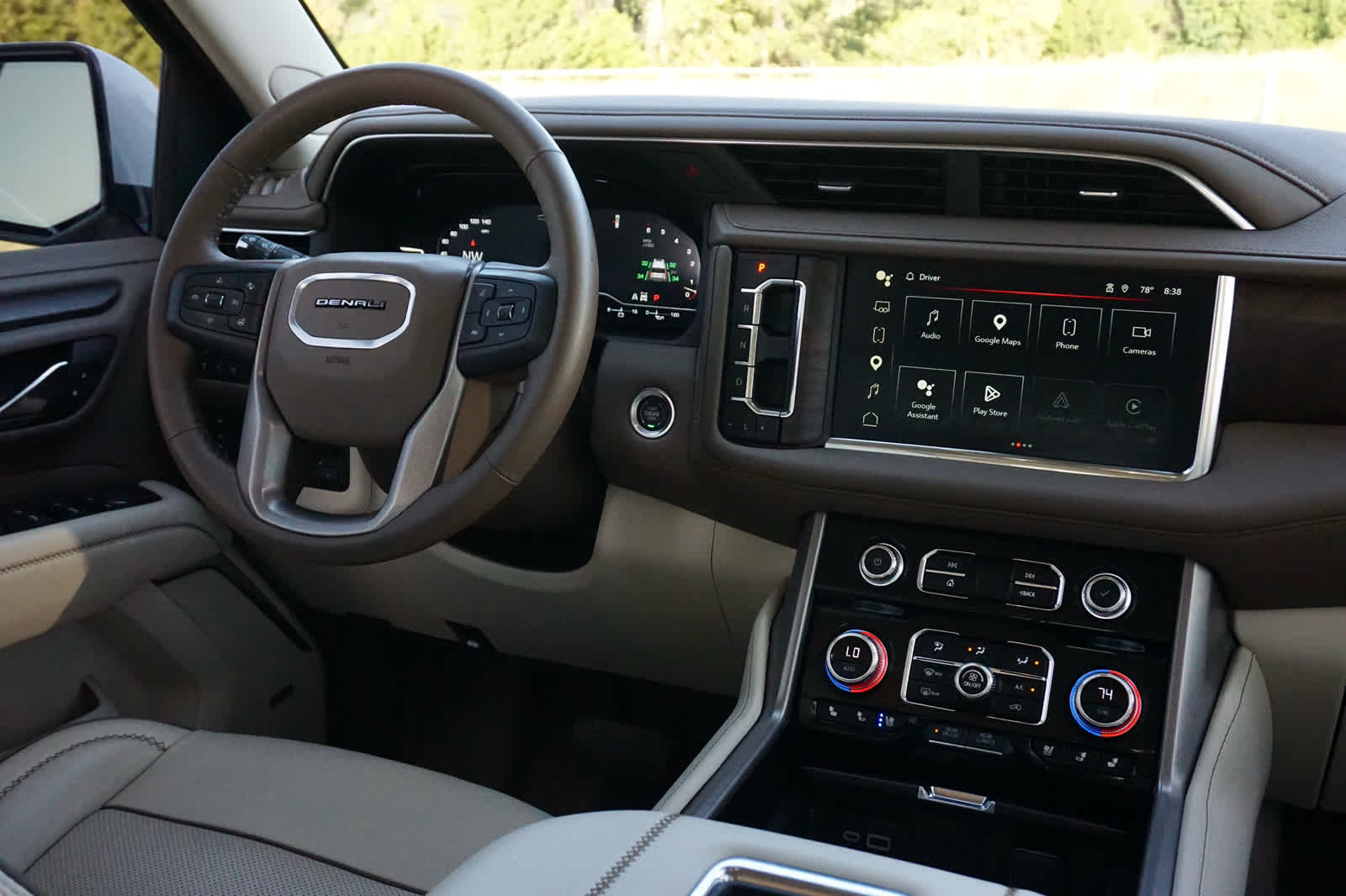 2024 GMC Yukon 4WD Denali