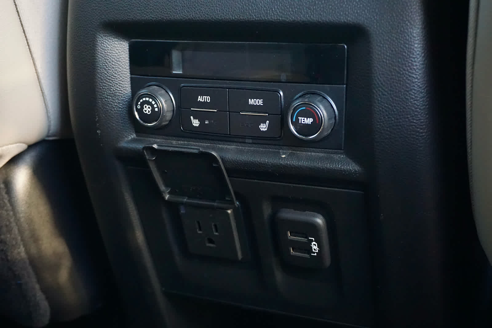 2022 Chevrolet Traverse FWD Premier