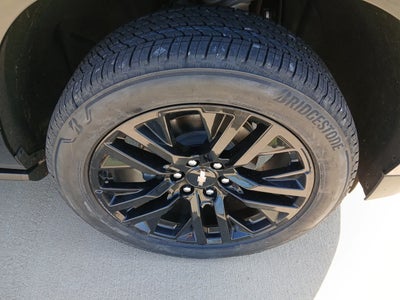 2024 Chevrolet Suburban 4WD High Country