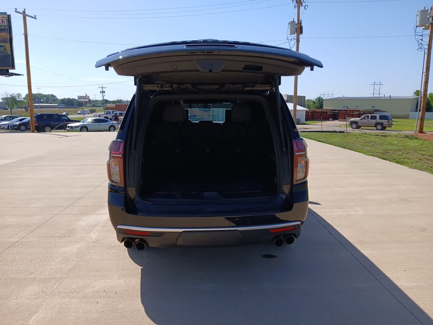 2024 Chevrolet Suburban 4WD High Country