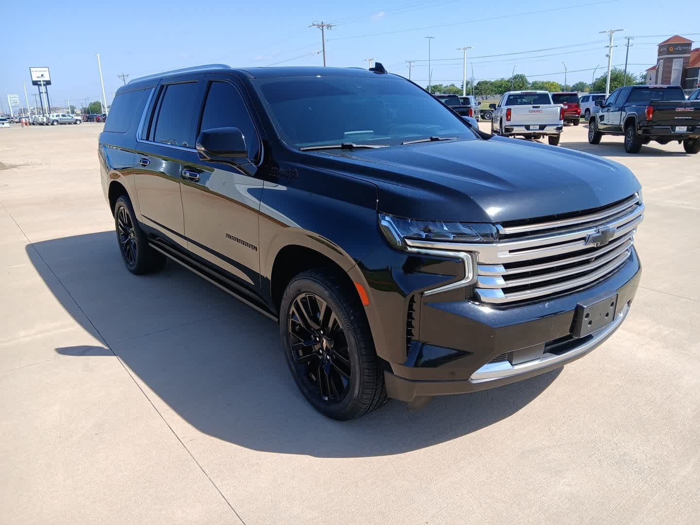 2024 Chevrolet Suburban 4WD High Country