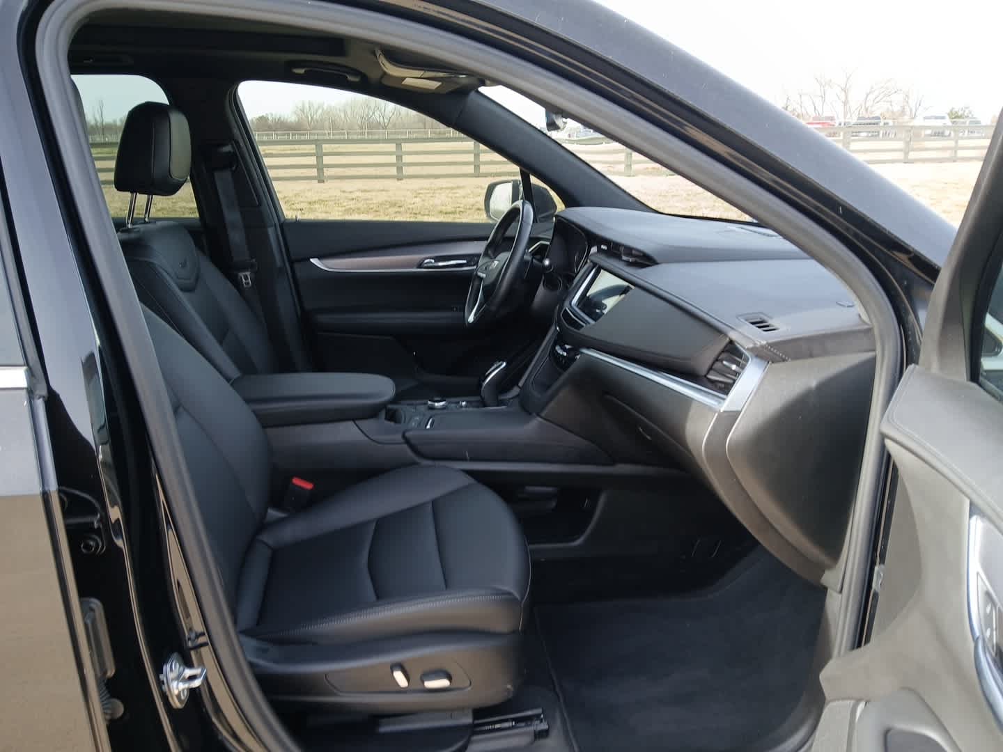 2025 Cadillac XT6 FWD Luxury