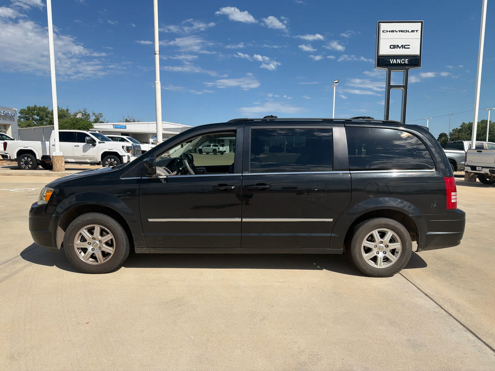 2009 Chrysler Town & Country Touring
