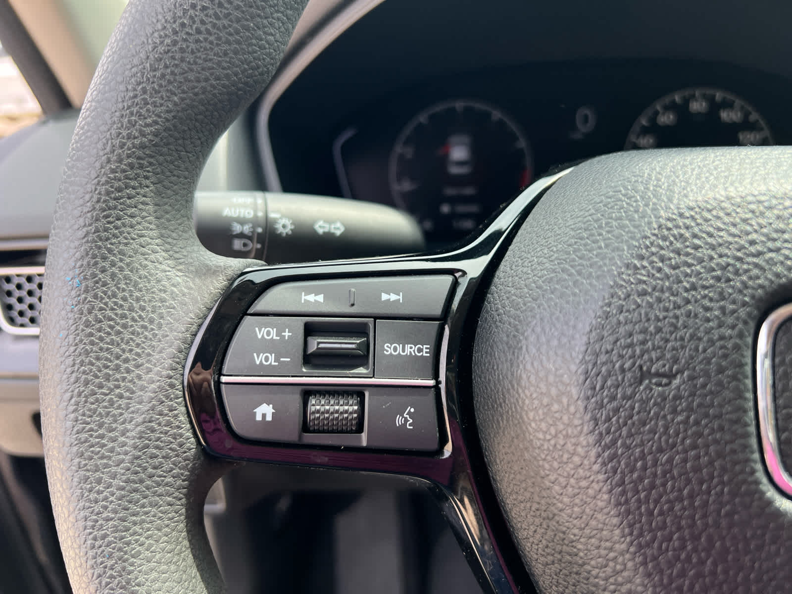 2024 Honda Civic Sedan LX