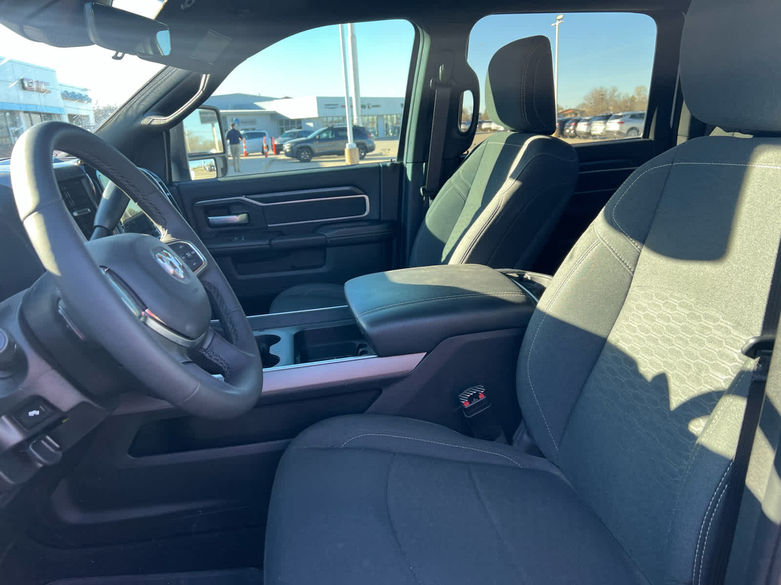 2025 RAM 3500 Big Horn Crew Cab 4x4 8' Box