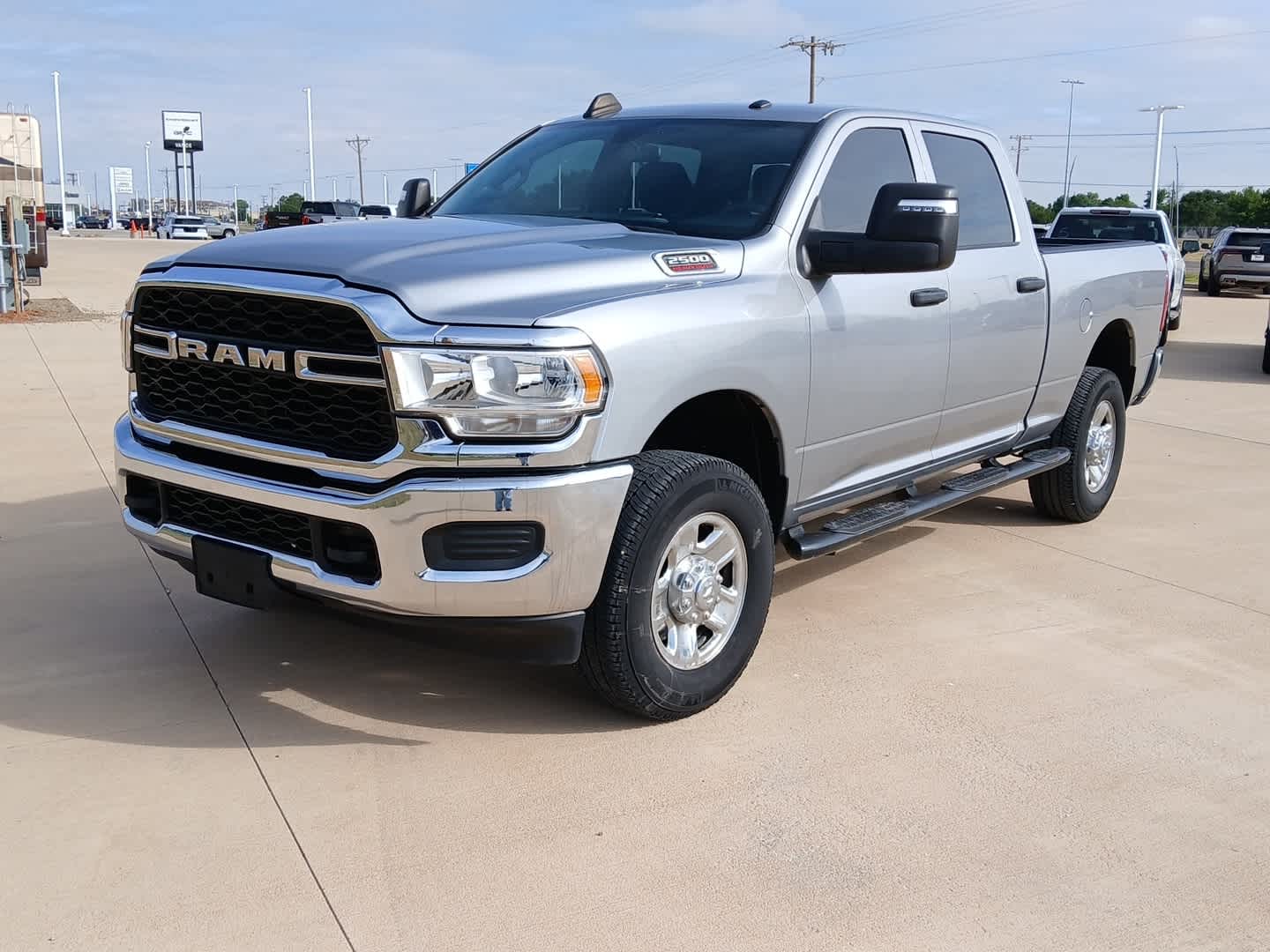 2023 RAM Ram 2500 Tradesman Crew Cab 4x4 6'4' Box